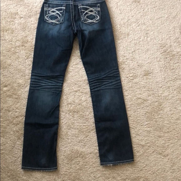 🌟Like New Silver Jeans🌟 - Picture 5 of 9